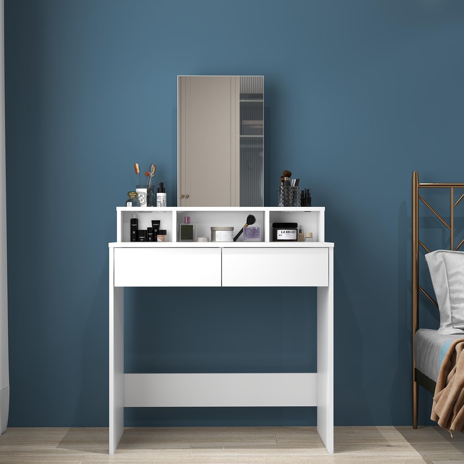 Coiffeuse moderne design avec miroir en blanc