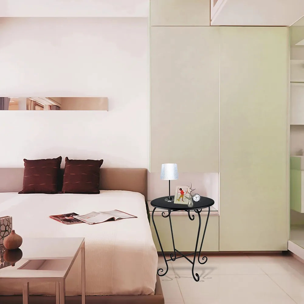 Table design de jardin en métal